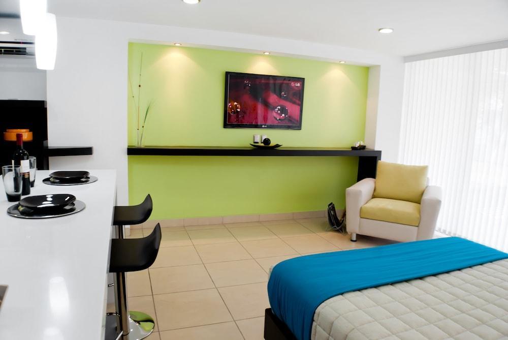 Ramada By Wyndham Acapulco Hotel & Suites Ngoại thất bức ảnh