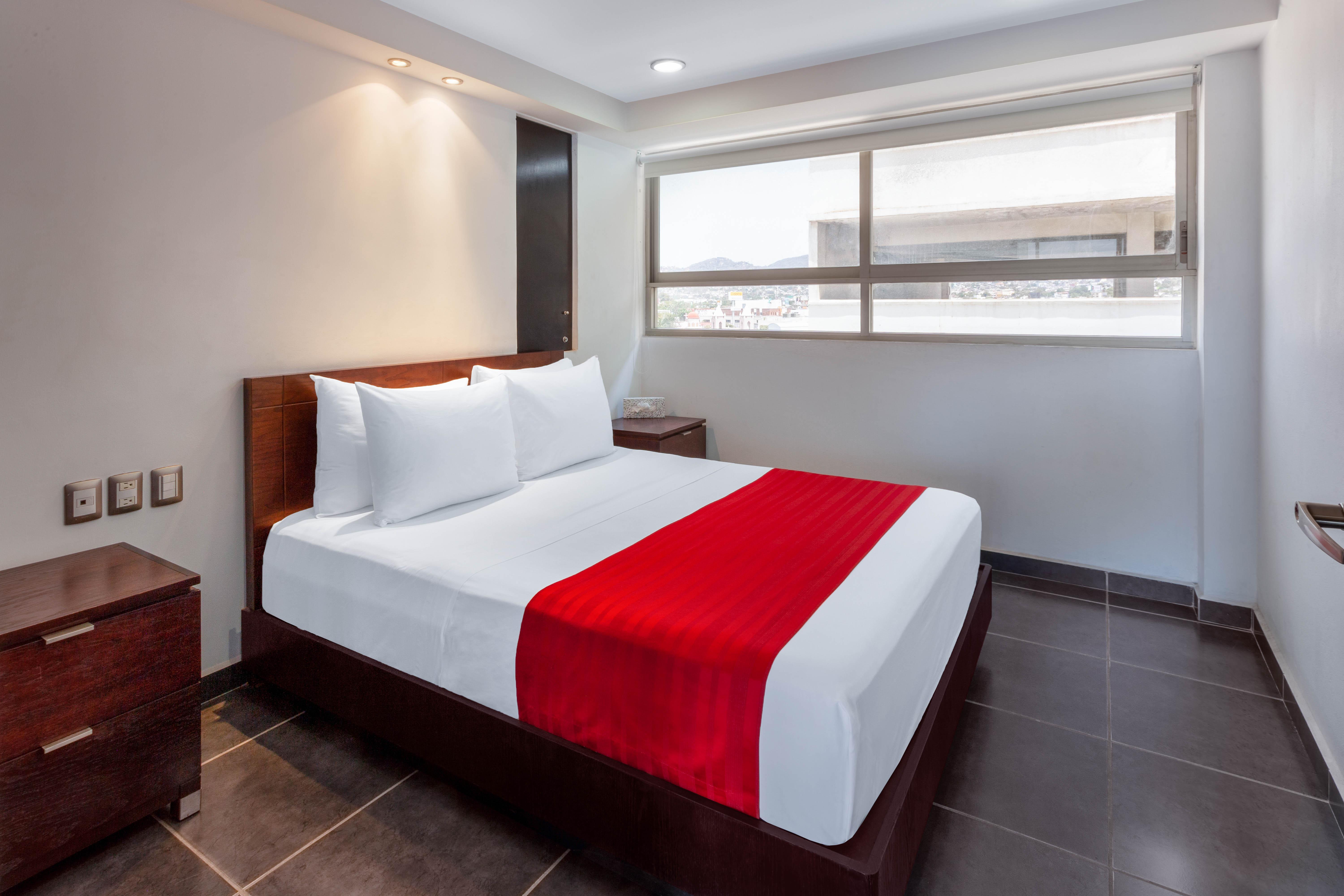 Ramada By Wyndham Acapulco Hotel & Suites Ngoại thất bức ảnh