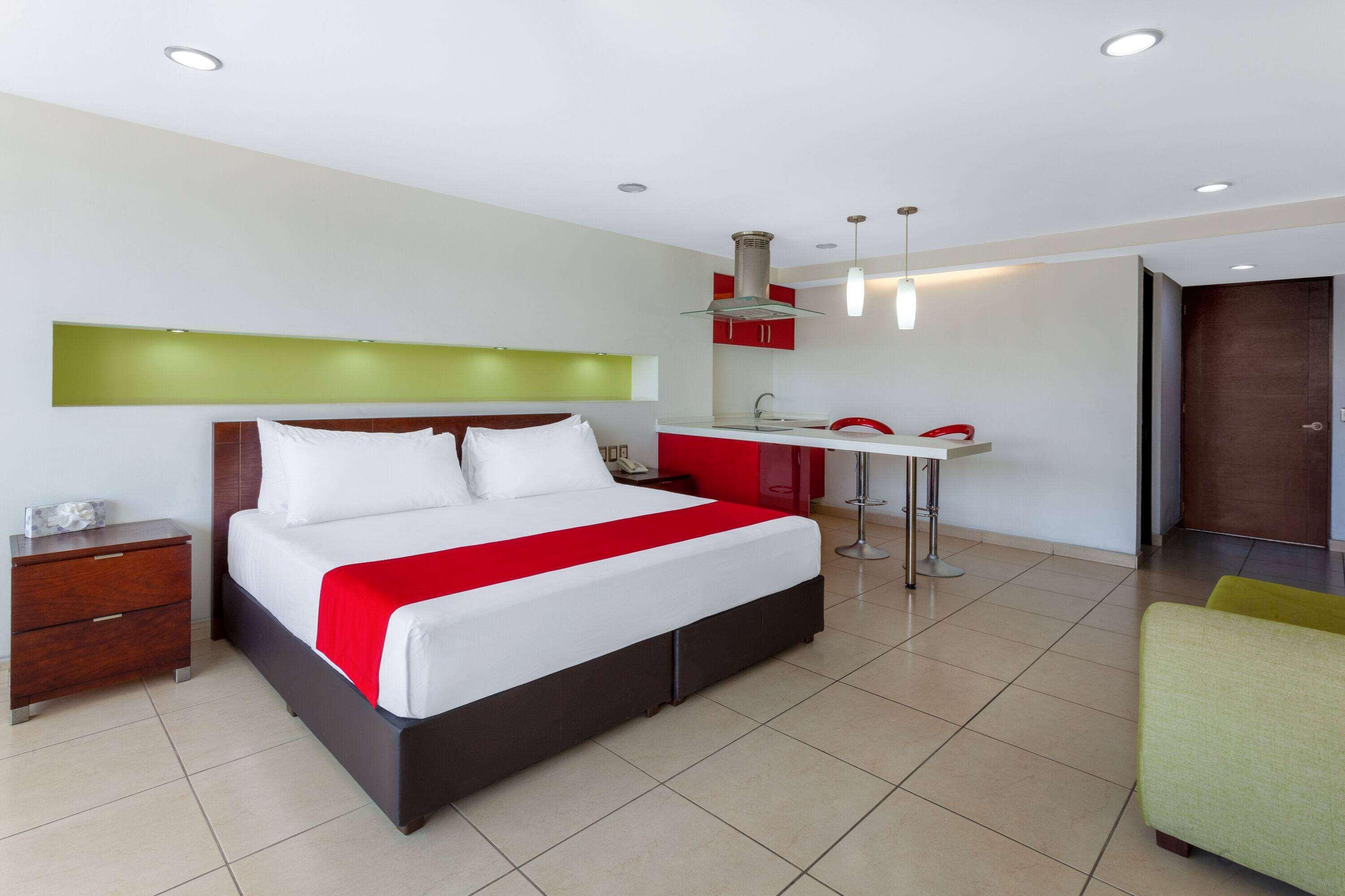Ramada By Wyndham Acapulco Hotel & Suites Ngoại thất bức ảnh
