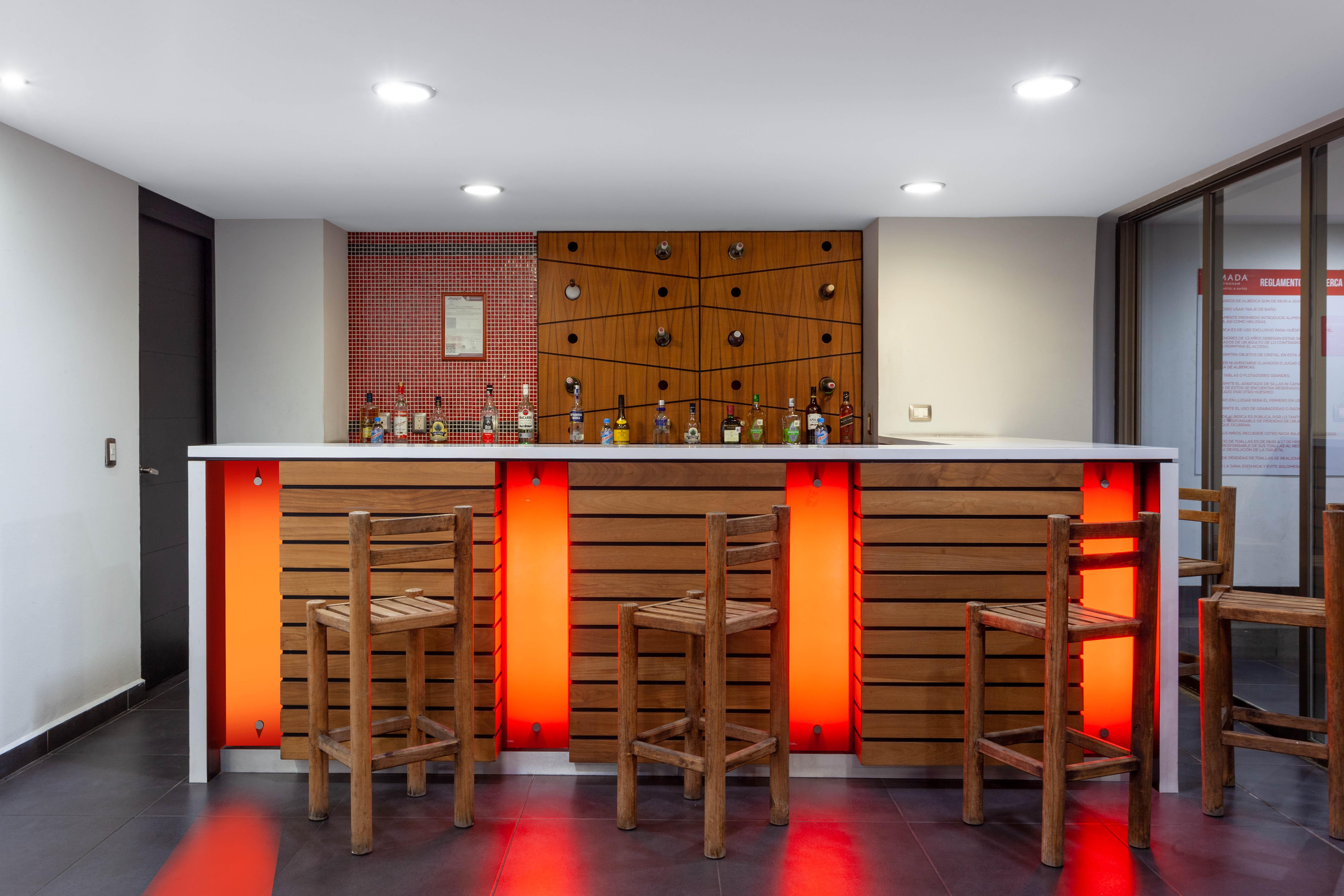 Ramada By Wyndham Acapulco Hotel & Suites Ngoại thất bức ảnh