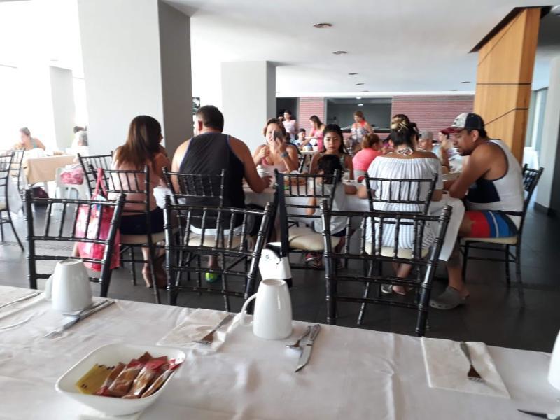 Ramada By Wyndham Acapulco Hotel & Suites Ngoại thất bức ảnh